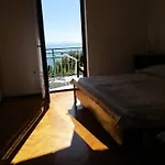 Apartment Mit Balkon Und Terrasse By Interhome