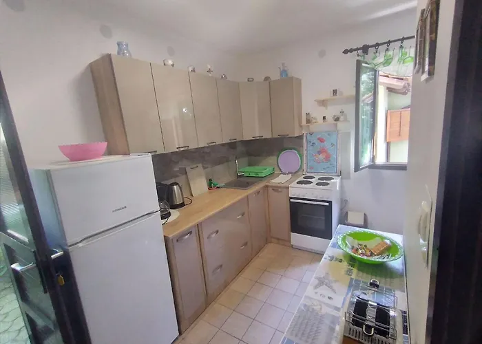 Mit Balkon Und Terrasse By Interhome Апартаменты Опатия