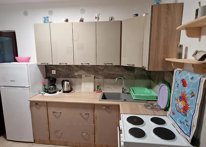 Mit Balkon Und Terrasse By Interhome * Опатия