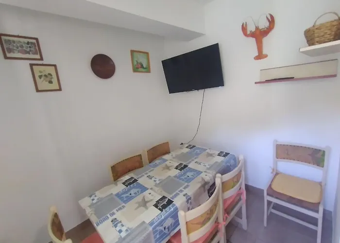 Mit Balkon Und Terrasse By Interhome Опатия